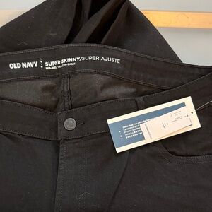Old Navy women's Skinny Jeans in Black